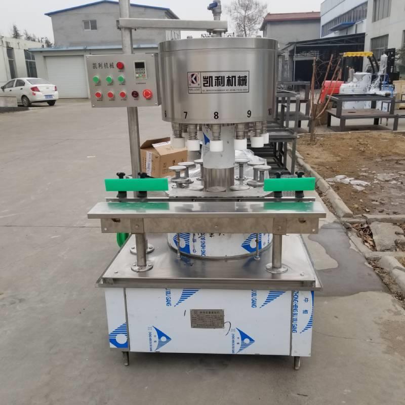 半自动白酒灌装机半自动白酒定量灌装机陶瓷瓶异型瓶灌装机