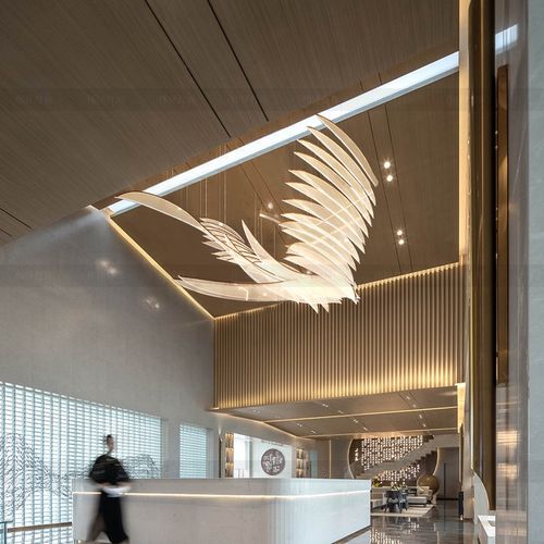 售楼部沙盘吊灯羽毛造型工程灯具定制大厅前台灯酒店大堂宴会厅灯