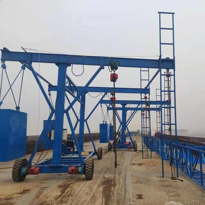 1吨2吨防撞施工车防撞墙模板台车墙吊篮施工设备