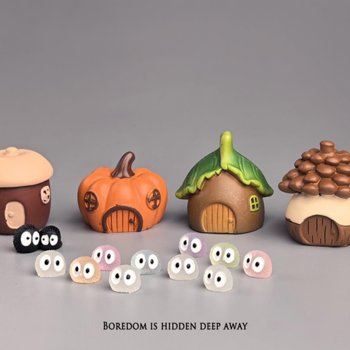 无聊瞭，摆几祇森林里房子治愈电脑桌面日式工位发疯小摆件装饰品