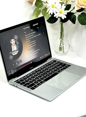 新款13.3寸笔记本电脑模型 尺寸同比例 样板间摆