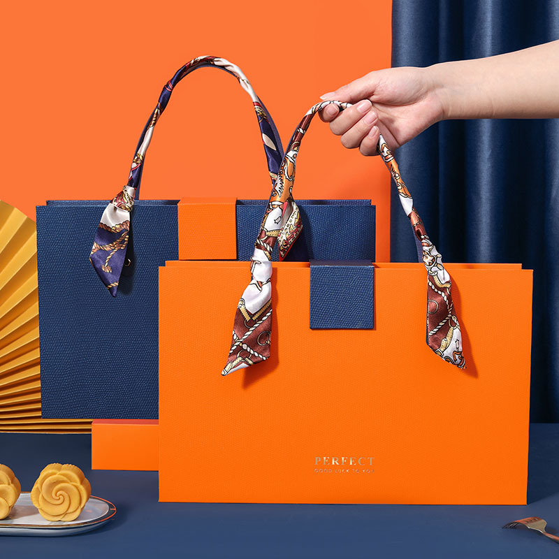 中秋月饼礼盒空盒2021新款高档手提8粒流心蛋黄酥硬纸包装盒定制