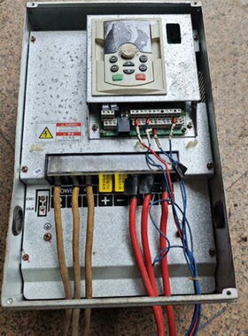 DARING变频器30kw,300F-T4-0030-AA,