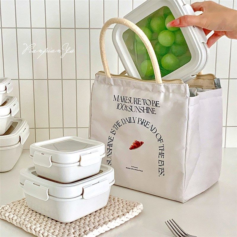 简约家用四边扣保鲜盒食品级可携式打包盒微波炉便当带饭盒分装盒