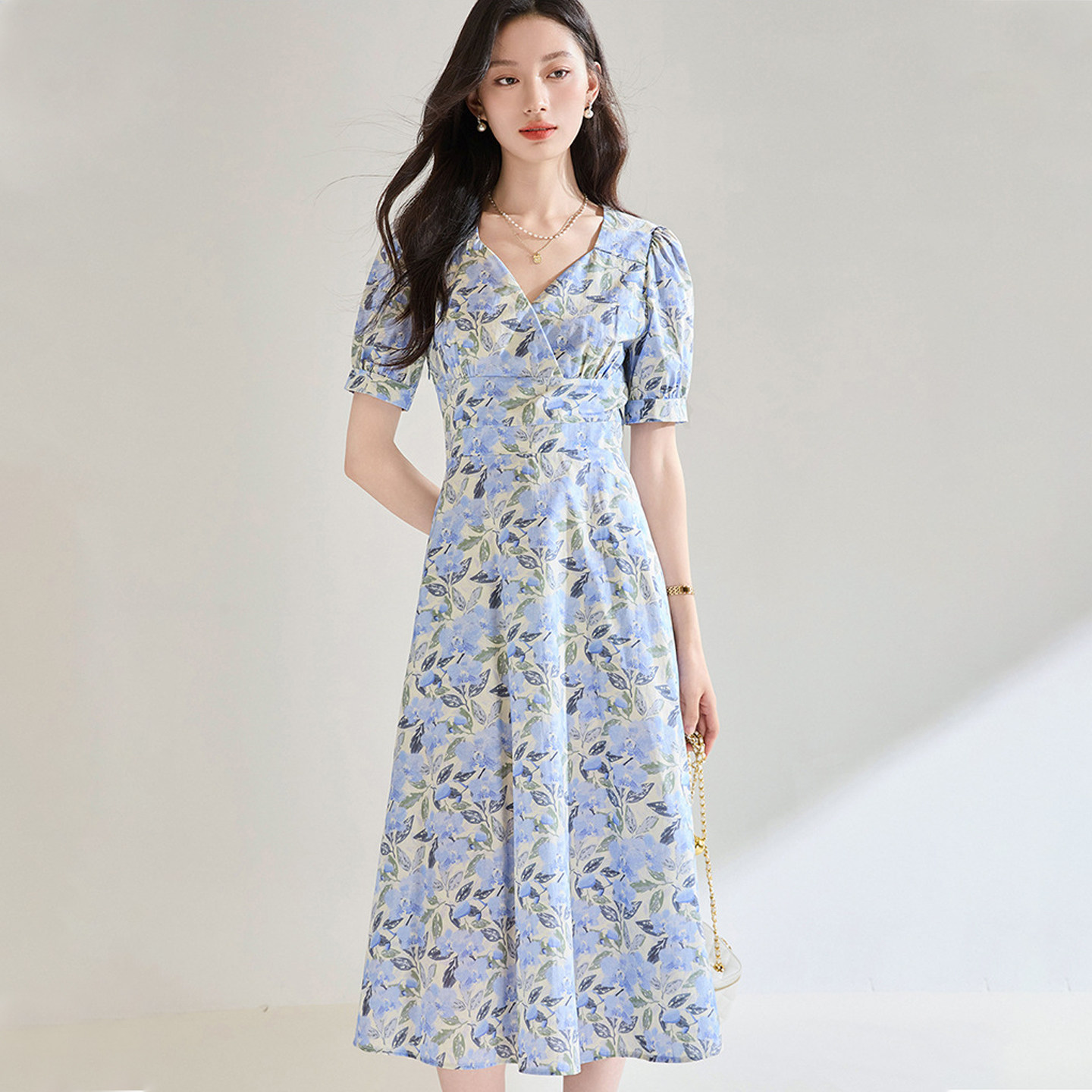 法式清新风純棉印花V领连衣裙女