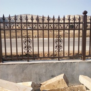 铝艺护栏铝合金围栏别墅园院坝庭院围墙栅栏自建房农村中式简单