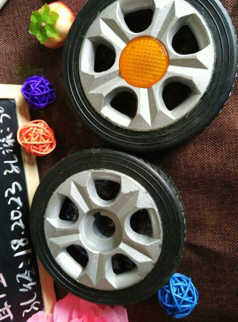 电动伸缩门轮子电动门橡胶轮电动伸缩门机头轮电动门铸铝机头轮