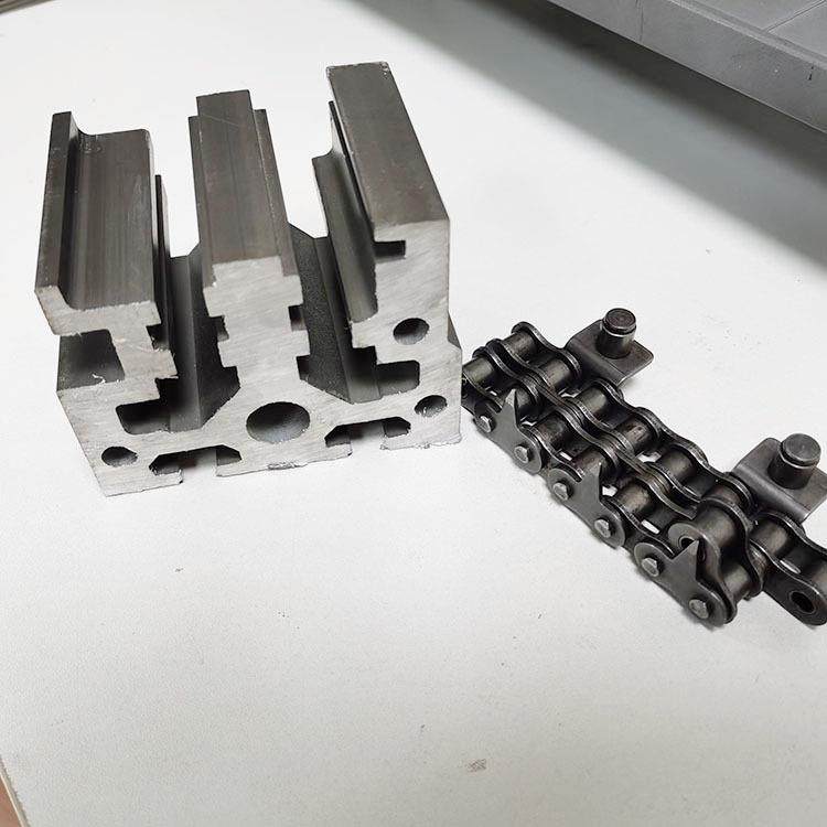 厂家供应热压正负压全自动吸塑机配件新品铝合金大梁导轨链条