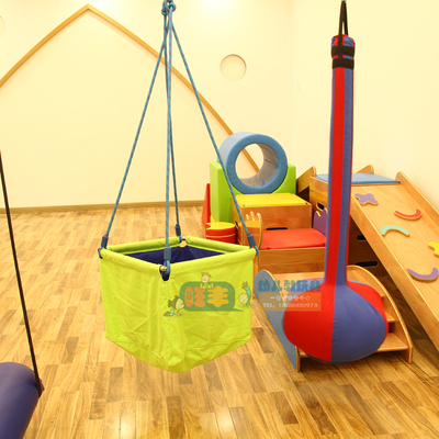 早教悬挂秋千 早教幼儿园儿童室内感统器材悬吊缆布袋滑行索道