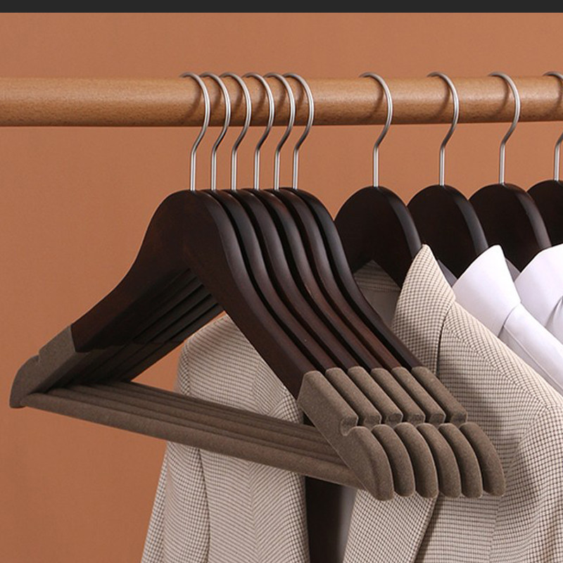5个装实木植绒衣架子大衣外套宽肩无痕防滑卧室挂墙衣帽架晾衣架