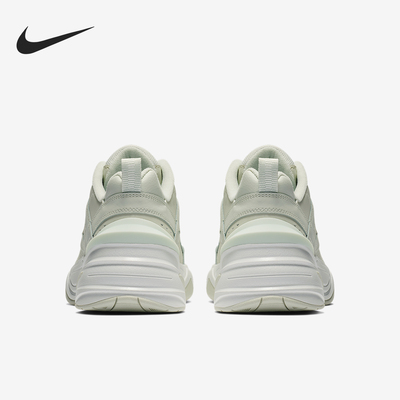 Nike/耐克官方正品冬季款女士低帮系带耐磨减震跑步鞋AO3108-010