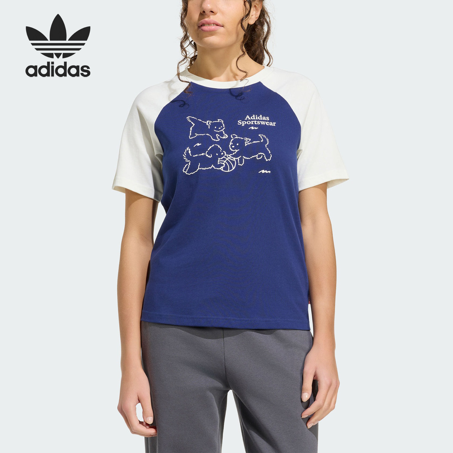 Adidas/阿迪达斯官方正品三叶草女士运动修身时尚短袖T恤KG7683 - 实物图
