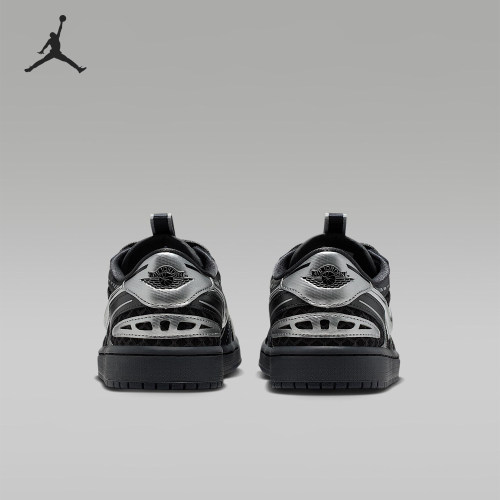 Nike/耐克官方正品Air Jordan 1女士休闲轻盈复古板鞋HQ2186-001