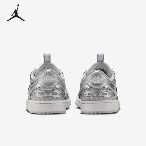 Nike/耐克官方正品Air Jordan 1女士缓震透气运动板鞋HQ2186-002