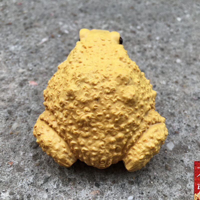 小叶黄杨木手工精雕金蟾抱球手把件实木雕刻招财蟾蜍小青蛙茶宠
