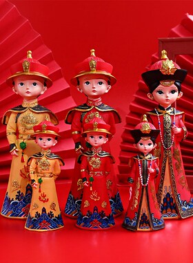 国潮复古宫廷风皇上皇后摆件大中小家居桌面人物婚庆树脂装饰礼品