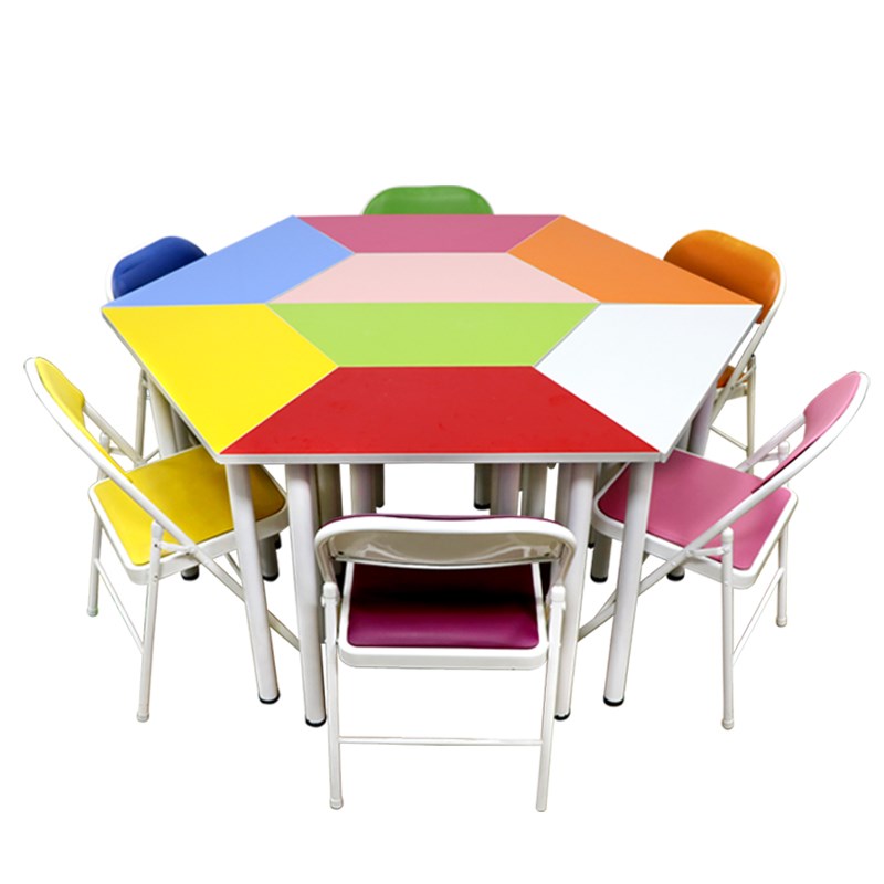 心理咨询室布置八人团体活动彩色拼接梯形课桌椅组合培训班团辅桌
