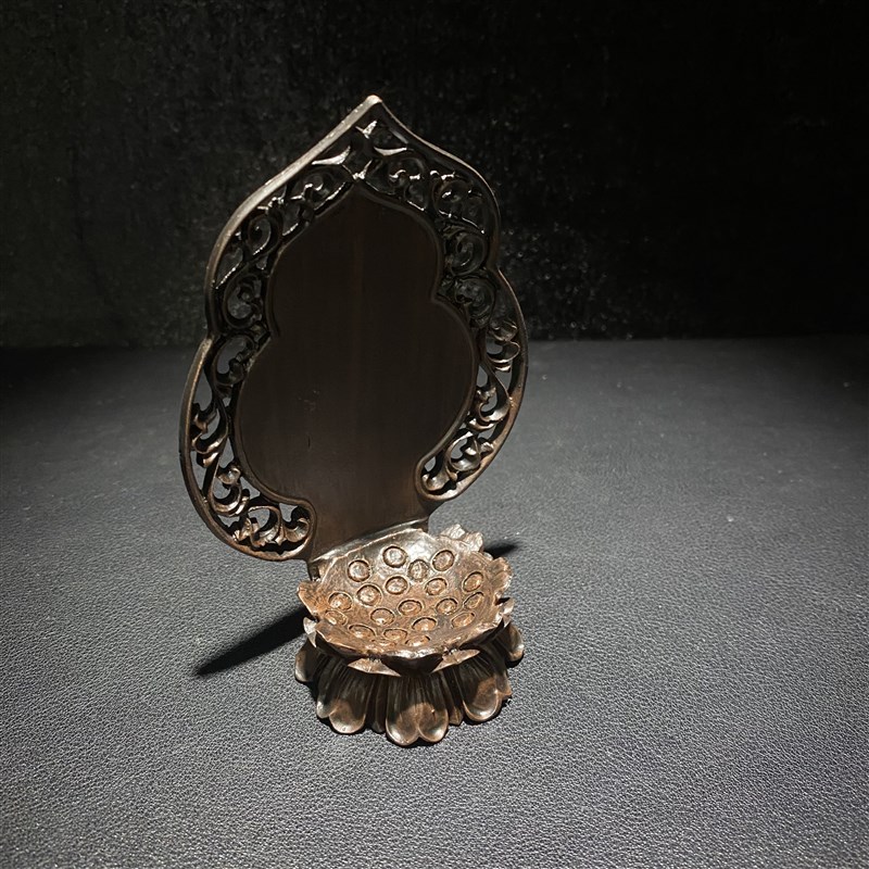 莲花佛龛人物屏风树脂仿实木奇石底座