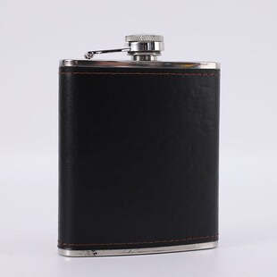 供应包皮便携式7盎司酒瓶LOGO礼品不锈钢酒具套装EVA