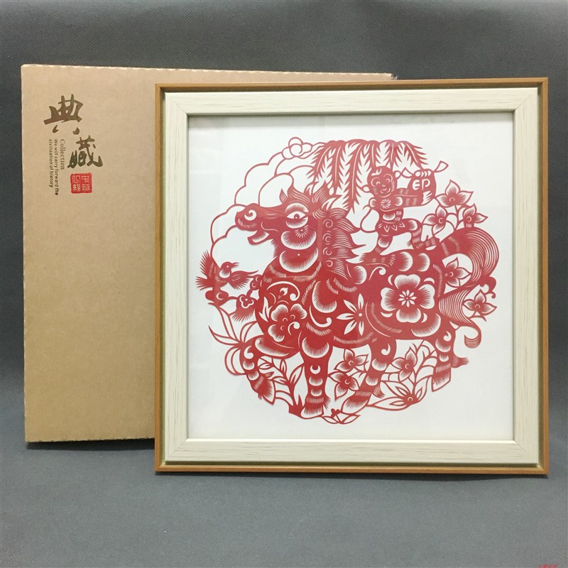 手工剪纸十二生肖画框摆件带盒子中国风家居装饰画特色工艺品出国