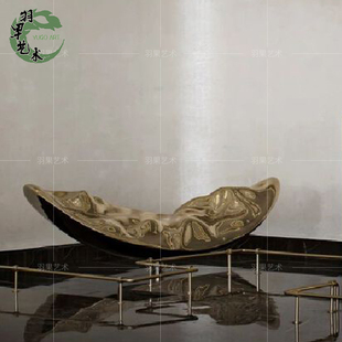 定制抽象玻璃纤维船造型雕塑落地样品屋展示中心行销会展中心艺术