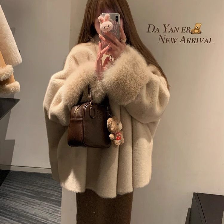 2024秋冬新款仿貂毛皮草外套女名媛风宽松版时尚大衣米杏色