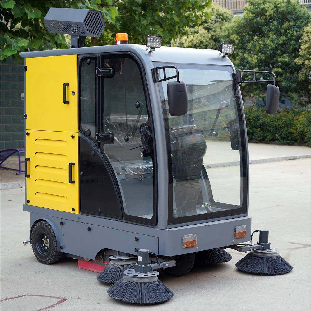 高压冲洗电动扫地车驾驶式扫路机全封闭多功能清扫车雾炮扫地车,生活电器,扫地机器人,淘宝优惠券,粉丝福利购,淘宝优惠卷