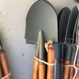 挖战壕镐头 老式 小钢铲钢镐头 1978年钢镐头 扁尖组合钢 镐头