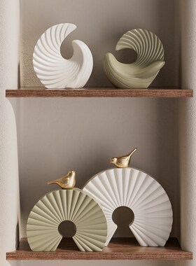 创意艺术摆件奶油风客厅酒柜电视柜样板房高级感软装饰品乔迁礼物