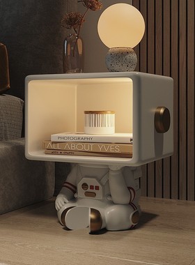 创意宇航员客厅大型落地摆件家居卧室床头柜软装饰品乔迁新居礼品