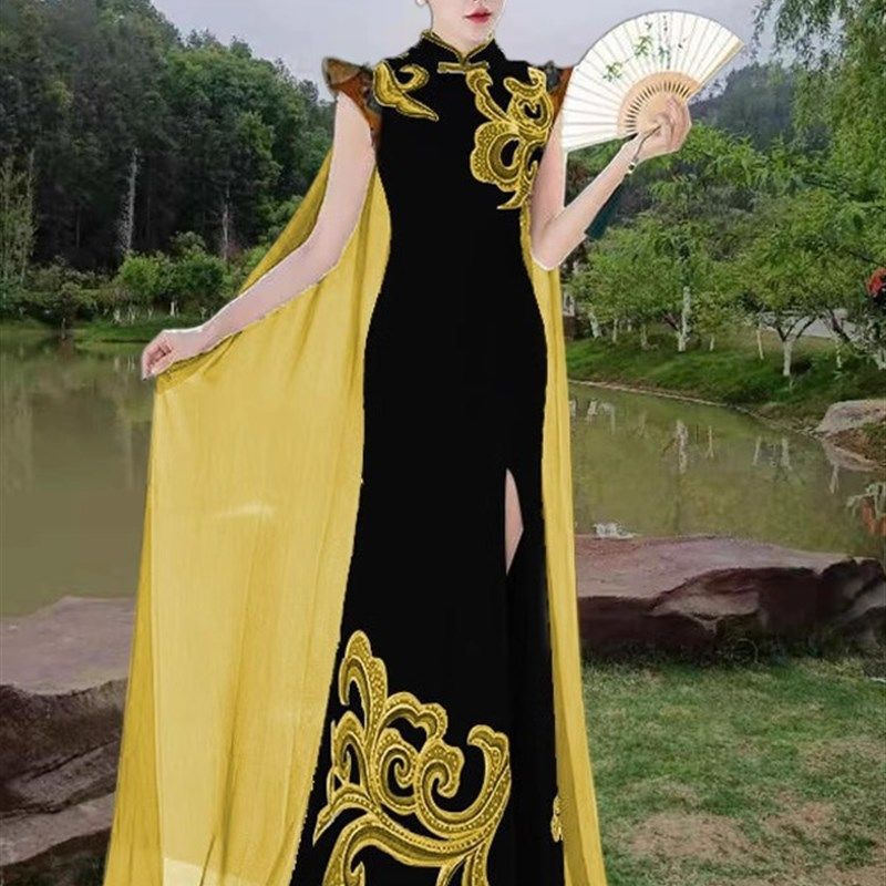 鱼尾t台旗袍披肩两件套2025夏季改进黑色中式表演宴会礼服