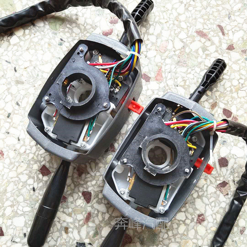 电动三轮车电动汽车四轮电动车关大灯雨刷转向一体改装