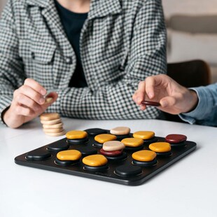 栢龙四连战同柱阵桌游便携口袋迷你石连一线棋儿童共性相连游戏