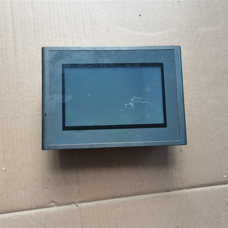 昆仑通态触摸屏 TPC703E 实物图