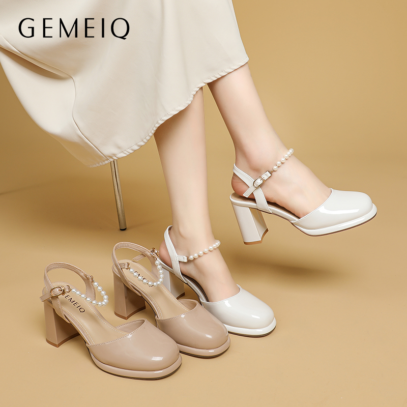 GEMEIQ/戈美其女夏季休闲轻便透气沙滩百搭清仓凉鞋