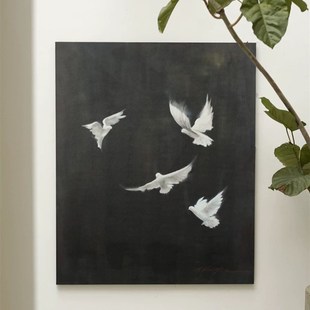 白鸽午夜飞行挂画高级感装饰画客入户玄关沙发背景墙落地画