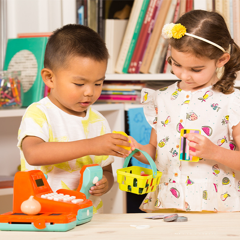 BATTAT超市收银机玩具儿童过家家玩具仿真POS收银台一体机扫码枪