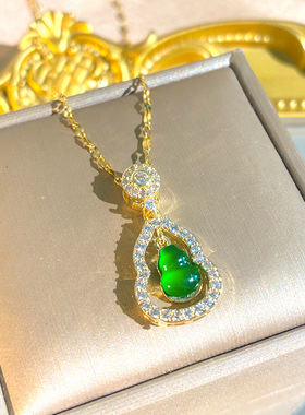 简约绿色葫芦钛钢锁骨链女