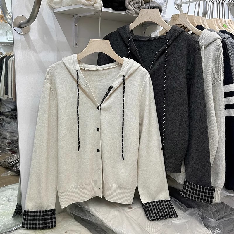 2025秋季新款撞色拼接毛针织衫