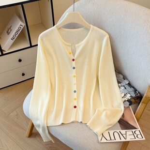 2025秋装新款韩版宽松显瘦百搭针织开衫女设计感小众彩色纽扣毛衣