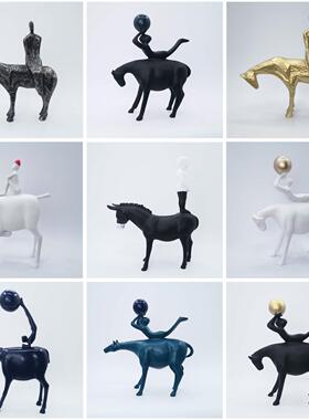 现代简约新中式牧马人摆件雕塑样板房售楼处书房客厅软装饰品