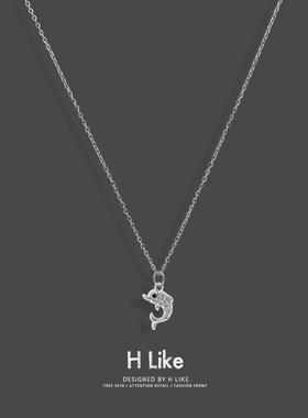 立体小海豚项炼吊坠饰品钛钢个性蛇骨短款炼男女气质冷淡风潮吊坠