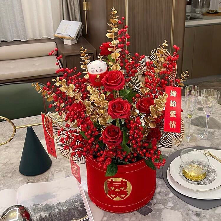 婚房花艺摆件仿真花红色喜庆新房客厅摆设花婚礼插花装饰抱抱桶