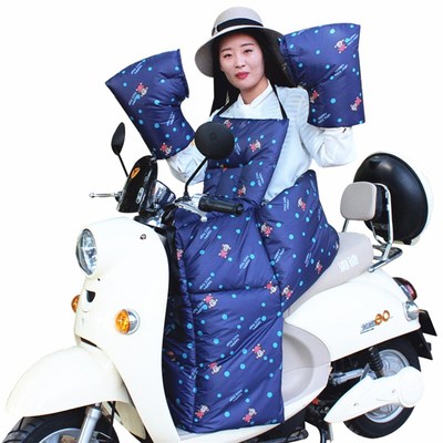 加大护腰护臀电动摩托车挡风被冬季加厚加绒保暖双面防水男女通用