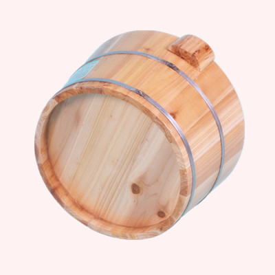 21CM香杉木桶泡脚木桶洗脚木桶足浴桶洗脚盆木盆 带按摩珠 带盖