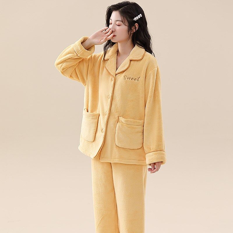 冬季珊瑚绒睡衣女士保暖加厚翻领开衫法兰绒家居服秋冬套装可外穿