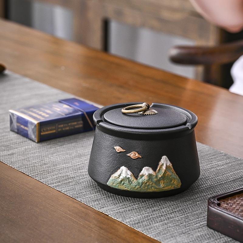 陶瓷烟灰缸带盖创意个性时尚办公室防飞灰大小号客厅家用欧式潮流