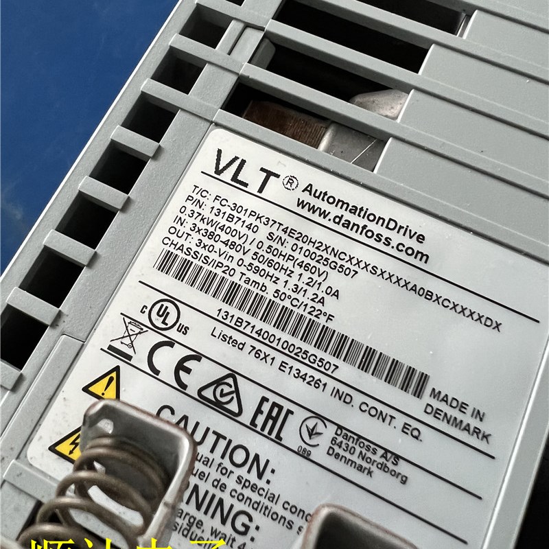 9新丹佛斯变频器 FC301PK37T4E20H2X 0.37KW 380V 131B7140现货