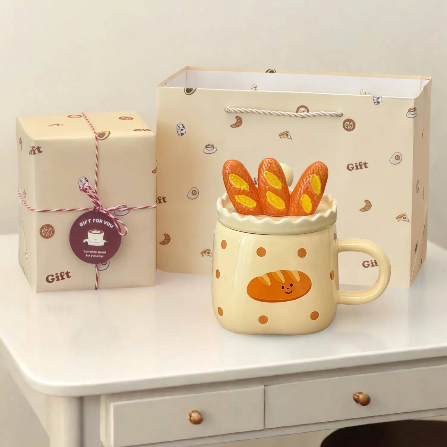 「送礼物装」法棍带盖子马克杯陶瓷高颜值生日礼物女生实用可爱杯