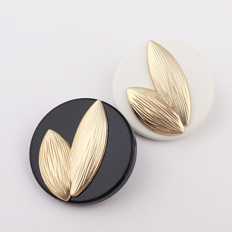 黑色白色金属装饰高脚镂空女士大衣风衣西装衬衣服外套圆形纽扣子,居家布艺,纽扣,淘宝优惠券,粉丝福利购,淘宝优惠卷